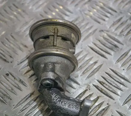 Audi A6 S6 C6 4F EGR valve
