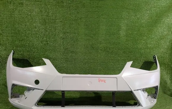 Seat Ibiza V (KJ) Front bumper 