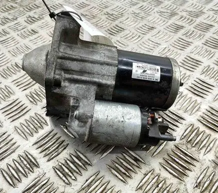Mercedes-Benz A W177 Starter motor 233009896R A6089060100