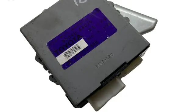 Lexus RX 330 - 350 - 400H Window wiper relay 8594048020 623332000