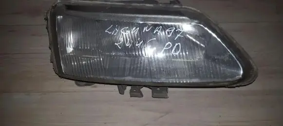 Renault Laguna I Headlight/headlamp