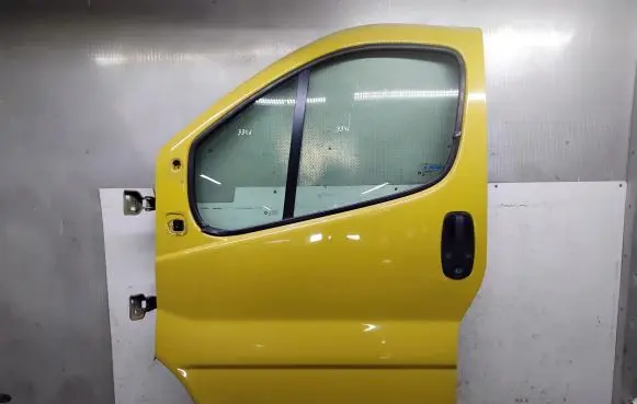 Renault Trafic II (X83) Front door