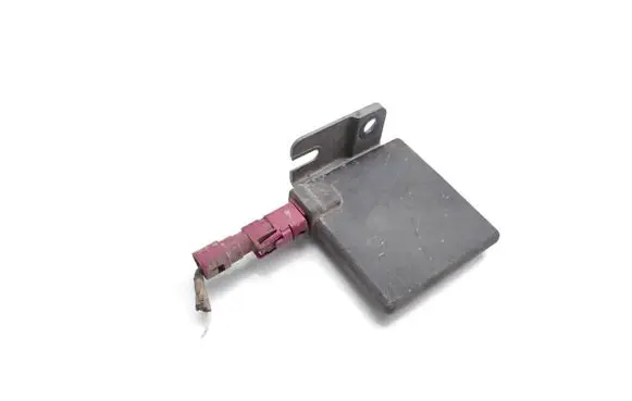 Volkswagen Polo VI Aerial antenna amplifier 3G9035534