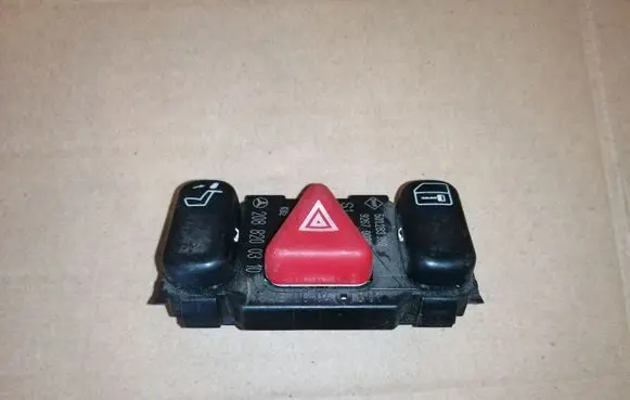 Mercedes-Benz E W210 Hazard light switch 2088200310