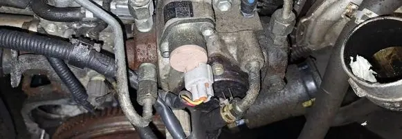 Toyota Corolla Verso AR10 Fuel injection high pressure pump 221000r010 hu2940000314