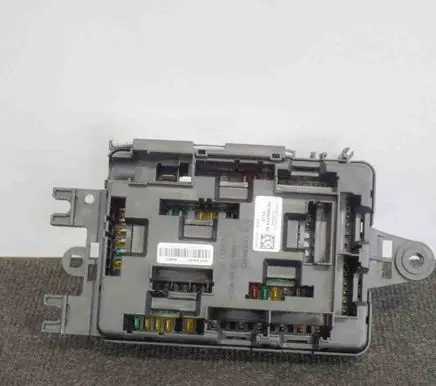BMW 4 F36 Gran coupe Fuse box set 93378809337884