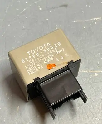 Toyota RAV 4 (XA20) Other relay 0665004650 198050300