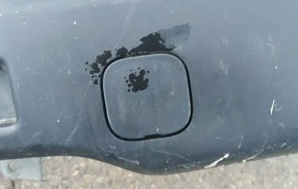 Nissan NV200 Rear bumper row hook cap/cover 