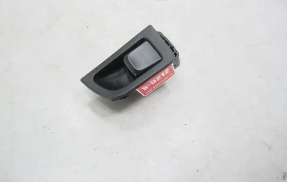 Audi A5 8T 8F Tailgate opening switch 8K0959831A