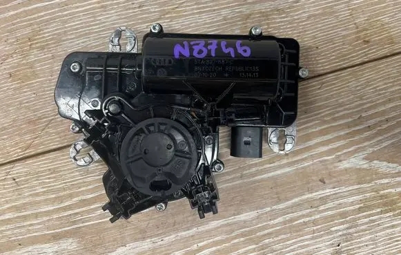 Audi Q2 - Tailgate/trunk/boot lift motor 5TA827887C