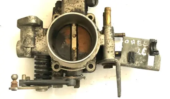 Opel Zafira A Throttle valve 90529710