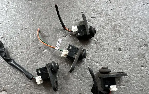 Hyundai Terracan Front door sensor 935603B100