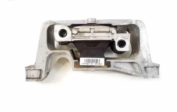 Engine mount bracket