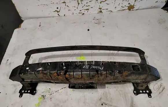 Volkswagen PASSAT B7 Front bumper support beam 