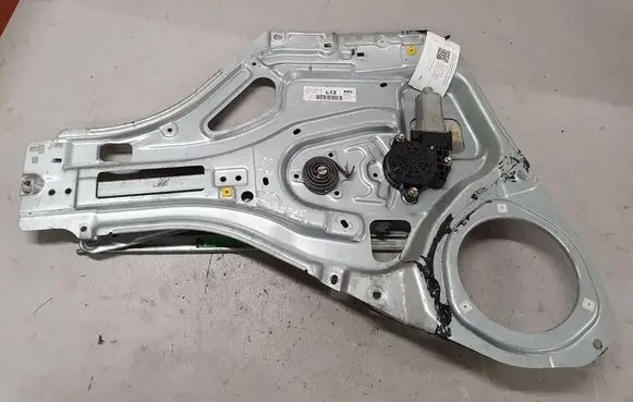 KIA Sportage Front door window regulator with motor 824701FXXX