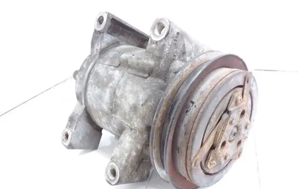 Nissan Almera Air conditioning (A/C) compressor (pump)