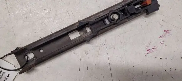 Citroen C5 Seat belt height adjuster
