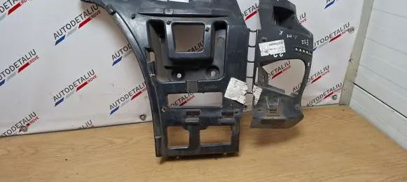 BMW 1 E82 E88 Rear bumper mounting bracket 7170663