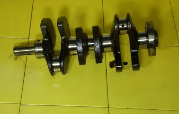 Volkswagen Polo V 6R Crankshaft 03DE 17SP28