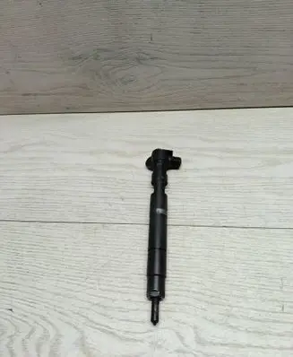 Mercedes-Benz C W204 Fuel injector A6510704987 28342997 17800488883