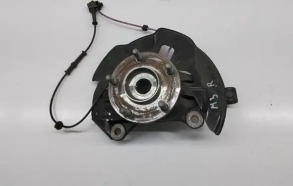 Mazda 3 II Front wheel hub BJS733021