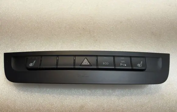 Mercedes-Benz A W176 Hazard light switch A2469051401