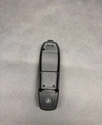 Mercedes-Benz CLS C219 Phone B67875846