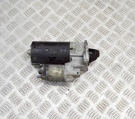 Opel Astra J Starter motor 0001148004 55572065