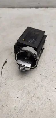Volkswagen PASSAT B6 Ignition lock 3c0905843