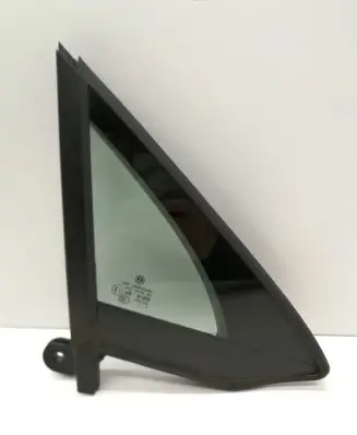 Volkswagen PASSAT B8 Front door vent window glass four-door 3G0845114F