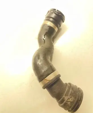 BMW 5 F10 F11 Engine coolant pipe/hose