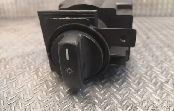 Mercedes-Benz A W169 Light switch 1695451704