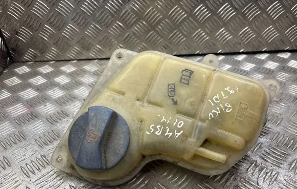 Audi A4 S4 B5 8D Coolant expansion tank/reservoir 8D0121403L