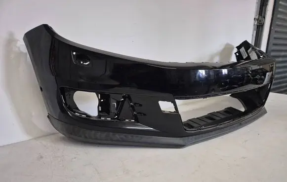 Volkswagen Tiguan Front bumper 5N0807221K