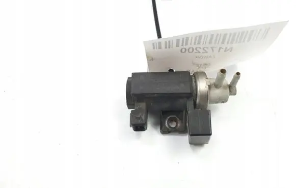 Opel Corsa D Valve vacuum 55558101