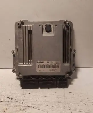 Renault Clio IV Engine control unit/module 0281030899 237104376R 237104627R