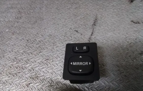 Toyota Auris 150 Wing mirror switch 183574 769746C