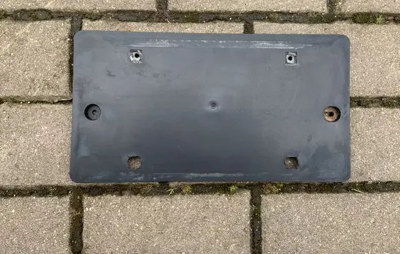 Audi Q5 SQ5 Number Plate Surrounds Holder Frame 8T0827113A