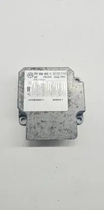 Volkswagen Touran I Airbag control unit/module 1T0909605C 060509 5WK43518