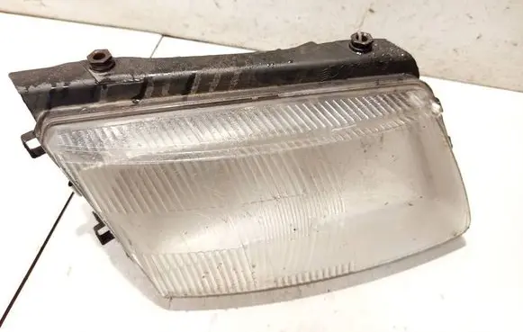 Volkswagen PASSAT B5 Headlight/headlamp 14742600