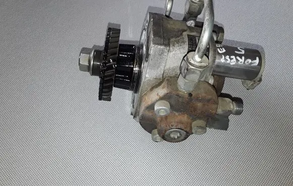 Subaru Forester SH Fuel injection high pressure pump 2940001083