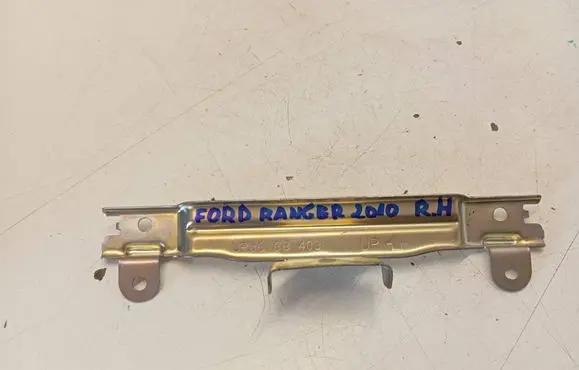 Ford Ranger Other rear door trim element UR5668403