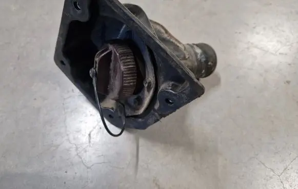 Fuel tank filler neck pipe