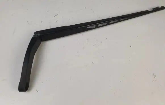 Audi A6 S6 C6 4F Front wiper blade arm