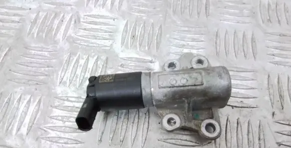 Volvo S90, V90 Camshaft vanos timing valve 31480440