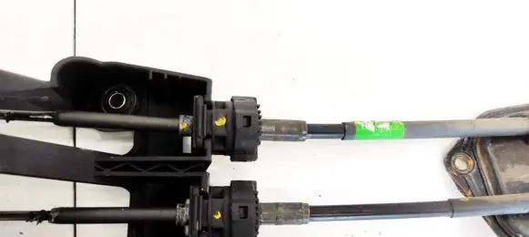 Toyota Aygo AB10 Gear shift cable linkage
