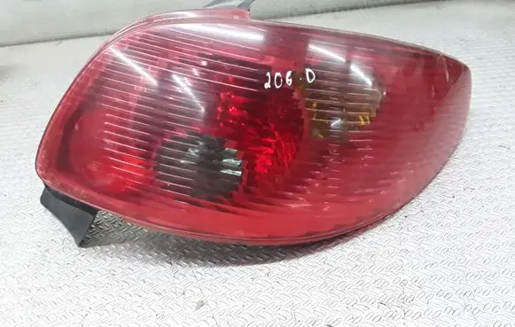 Peugeot 206 Rear/tail lights