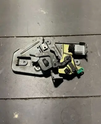 Jeep Grand Cherokee (WJ) Tailgate boot lock/latch motor 742ada