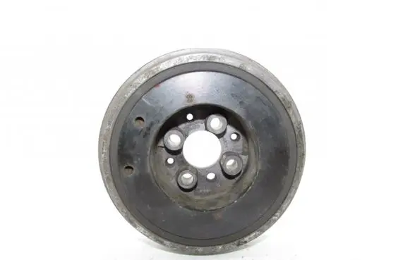 Volkswagen Golf IV Crankshaft pulley