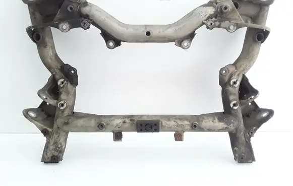 Mercedes-Benz C W204 Front subframe A0029980650